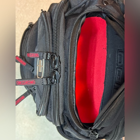 OGIO Renegade RSS Laptop Backpack Black EUC - Picture 6 of 16